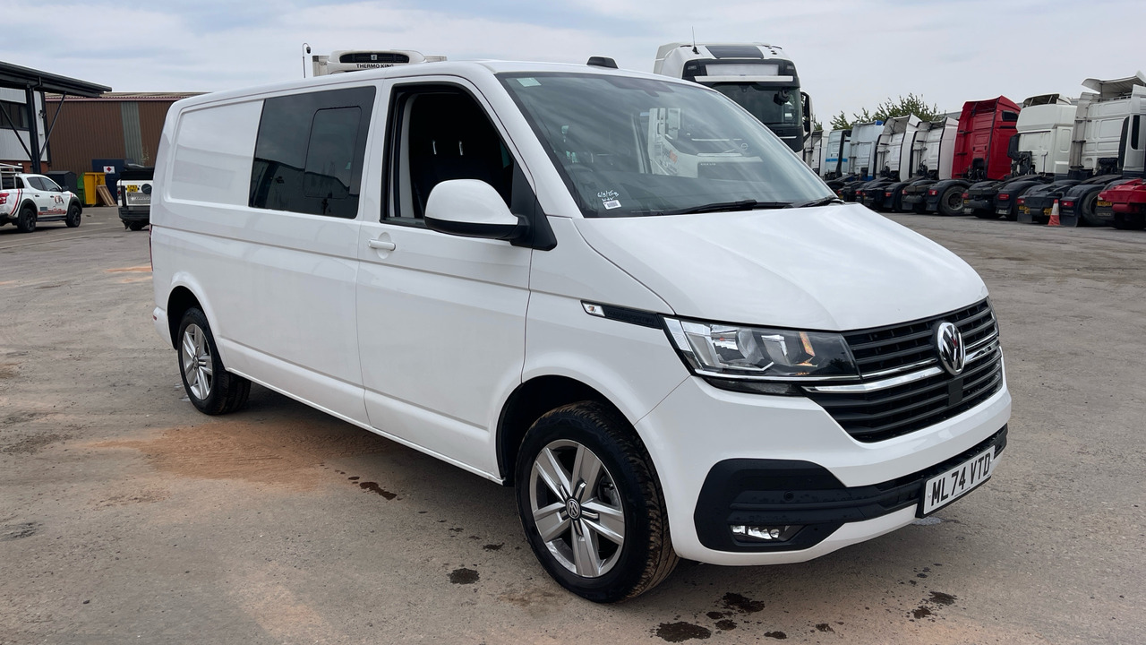 VOLKSWAGEN TRANSPORTER T32 2.0 TDI 150PS HIGHLINE - Dodávka s dvojitou kabinou: obrázek 1 VOLKSWAGEN TRANSPORTER T32 2.0 TDI 150PS HIGHLINE - Dodávka s dvojitou kabinou: obrázek 1