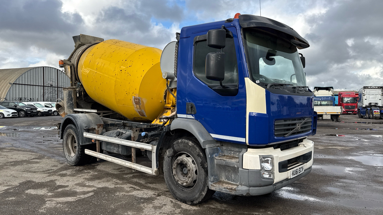 VOLVO FL 240 - Autodomíchávač: obrázek 1 VOLVO FL 240 - Autodomíchávač: obrázek 1