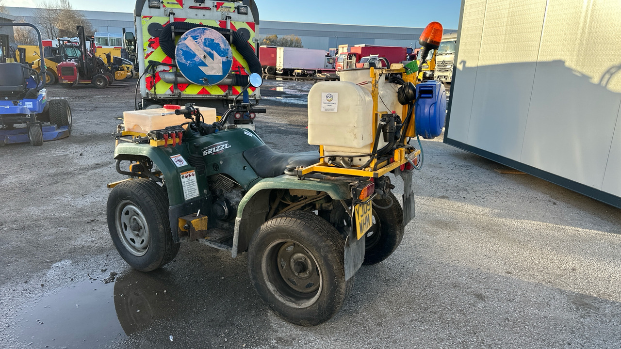 YAMAHA GRIZZLY 350 - Čtyřkolka: obrázek 3 YAMAHA GRIZZLY 350 - Čtyřkolka: obrázek 3