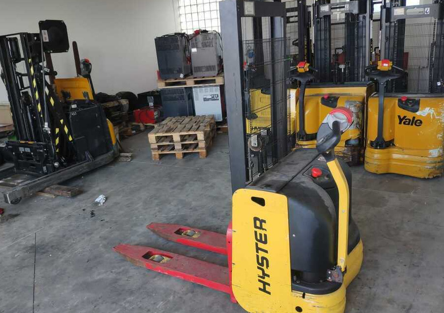Hyster S1.0E - Stohovací vozík: obrázek 3 Hyster S1.0E - Stohovací vozík: obrázek 3