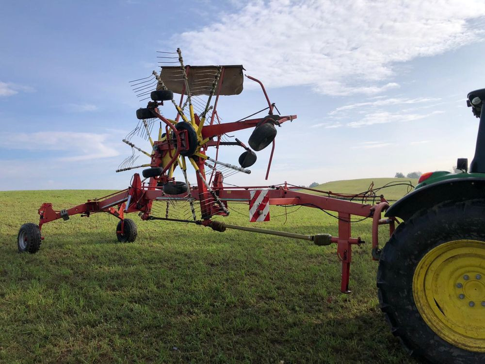 Zgrabiarka Pottinger 651A 6.5metra - Obraceč/ Shrnovač: obrázek 1 Zgrabiarka Pottinger 651A 6.5metra - Obraceč/ Shrnovač: obrázek 1
