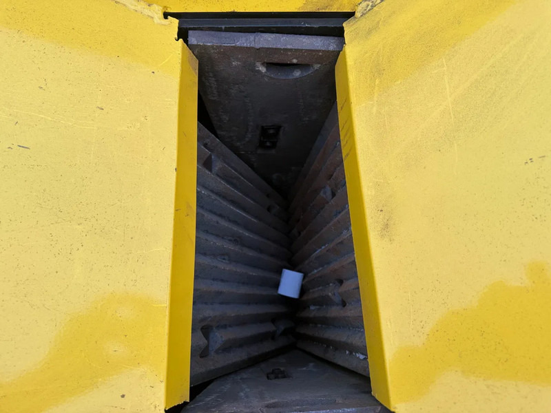 Y405 Y405 - Mobilní drtič: obrázek 4 Y405 Y405 - Mobilní drtič: obrázek 4