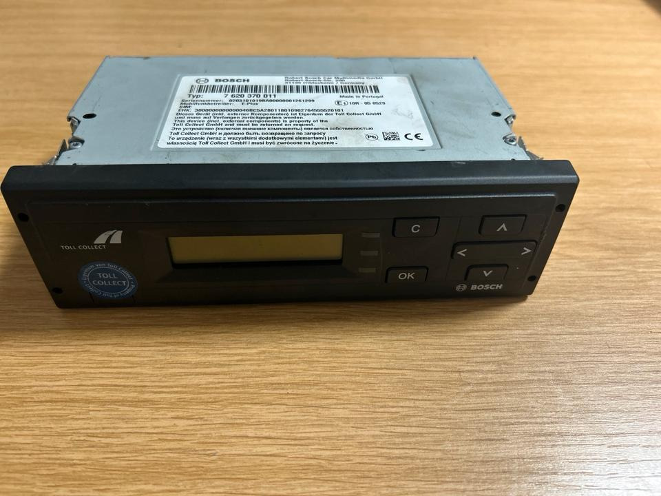 BOSCH Fahrtenschreiber 7620370011 - Tachograf pro Nákladní auto: obrázek 1 BOSCH Fahrtenschreiber 7620370011 - Tachograf pro Nákladní auto: obrázek 1
