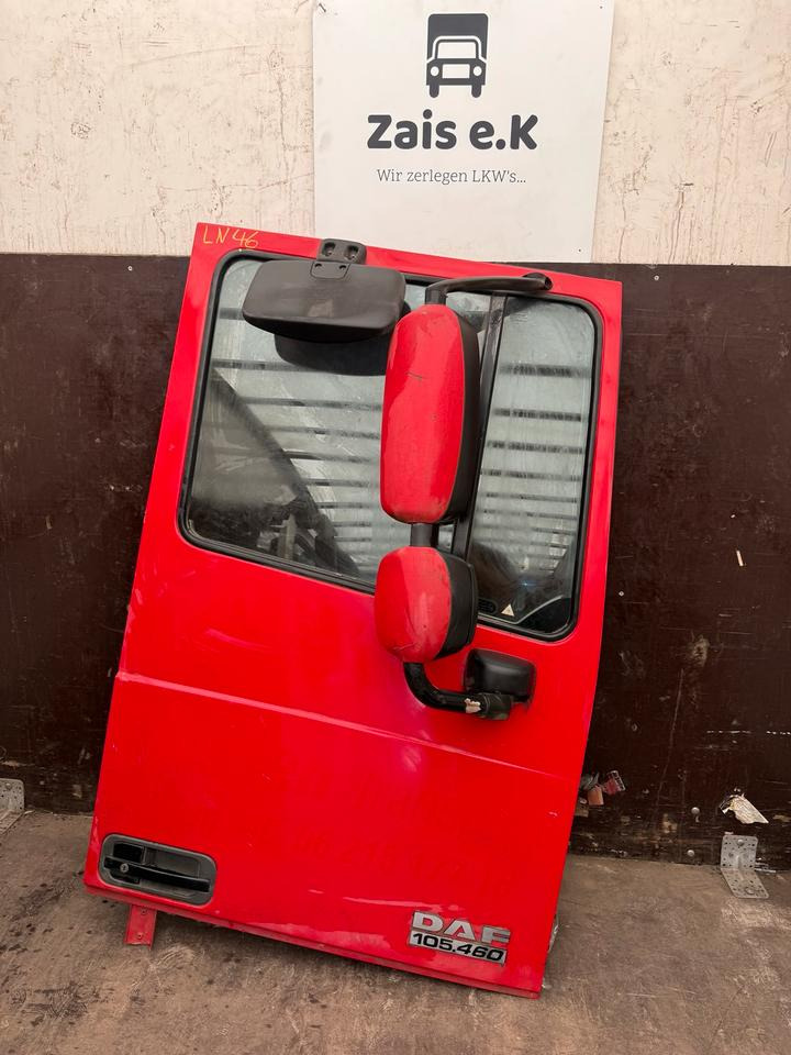 DAF XF 105,460 Beifahrertür Rot Spiegel Innenverkleidung LN 46 - Dveře a díly pro Nákladní auto: obrázek 1 DAF XF 105,460 Beifahrertür Rot Spiegel Innenverkleidung LN 46 - Dveře a díly pro Nákladní auto: obrázek 1