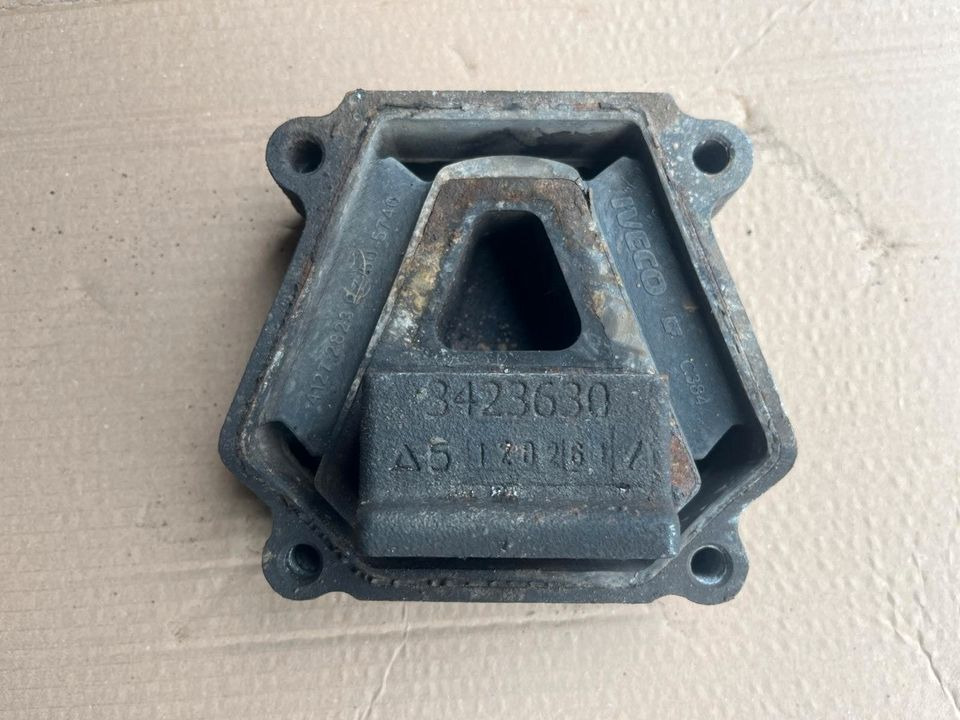 IVECO Stralis 450 Motorlager Motorhalter 3423630 - Ložisko motoru pro Nákladní auto: obrázek 1 IVECO Stralis 450 Motorlager Motorhalter 3423630 - Ložisko motoru pro Nákladní auto: obrázek 1