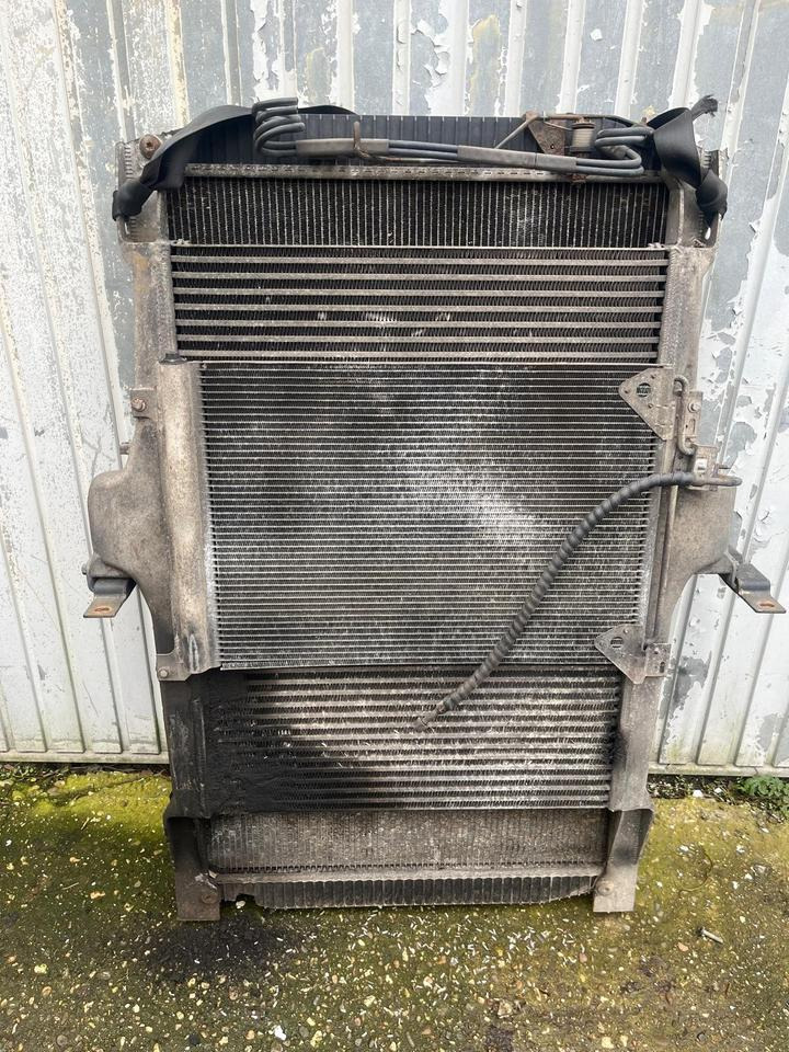 IVECO Stralis Kühlerpaket Wasserkühler Radiator Kühler 41214781 - Chladič pro Nákladní auto: obrázek 1 IVECO Stralis Kühlerpaket Wasserkühler Radiator Kühler 41214781 - Chladič pro Nákladní auto: obrázek 1