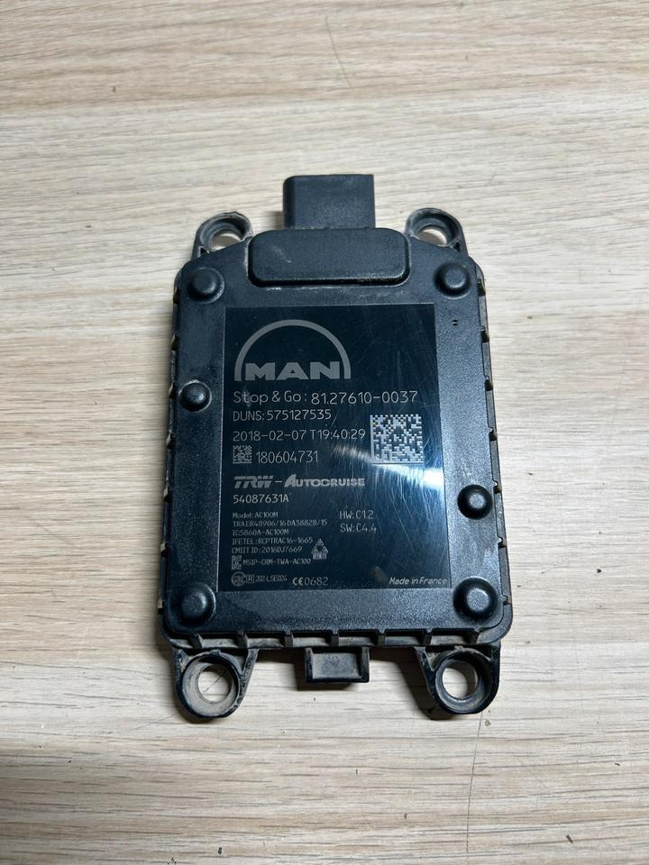 MAN EU6 Radarsensor / Distance Radarsensor 81.27610-0037 - Senzor pro Nákladní auto: obrázek 2 MAN EU6 Radarsensor / Distance Radarsensor 81.27610-0037 - Senzor pro Nákladní auto: obrázek 2