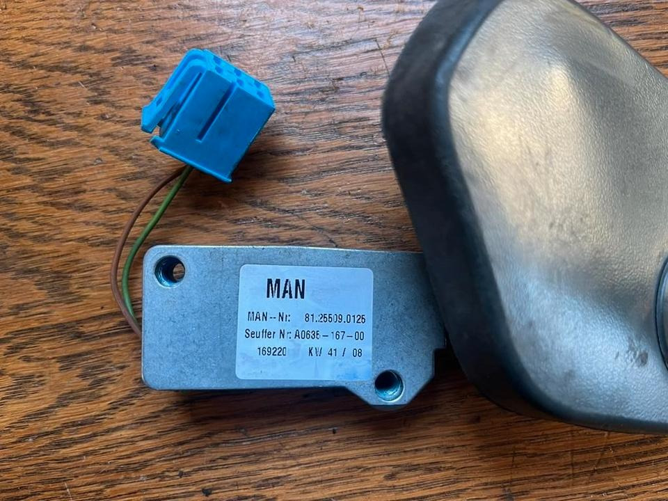 MAN Lenkstockschalter, Schalter, Schalhebel 81255090125 - Spínač sloupku řízení pro Nákladní auto: obrázek 2 MAN Lenkstockschalter, Schalter, Schalhebel 81255090125 - Spínač sloupku řízení pro Nákladní auto: obrázek 2