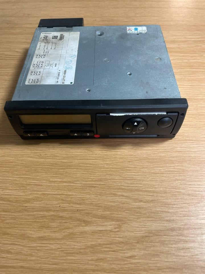 MAN TGX Tachograph 81.27101-6584 - Tachograf pro Nákladní auto: obrázek 1 MAN TGX Tachograph 81.27101-6584 - Tachograf pro Nákladní auto: obrázek 1