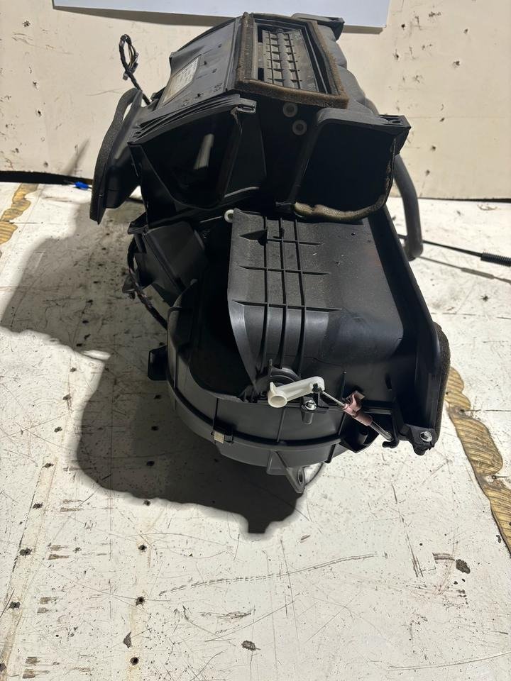 Mercedes Atego 2 Heizungskasten/Klimakasten A9408300061 - Ventilátor pro Nákladní auto: obrázek 3 Mercedes Atego 2 Heizungskasten/Klimakasten A9408300061 - Ventilátor pro Nákladní auto: obrázek 3