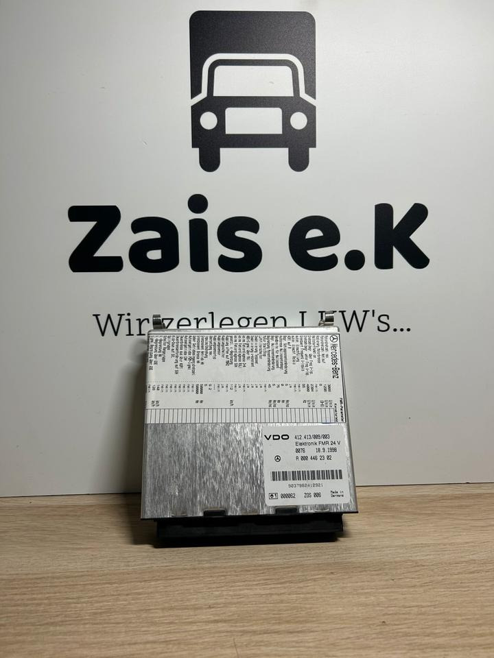 Mercedes Atego VDO Elektronik FMR Steuergerät A0004462302 - Náhradní díly: obrázek 1 Mercedes Atego VDO Elektronik FMR Steuergerät A0004462302 - Náhradní díly: obrázek 1