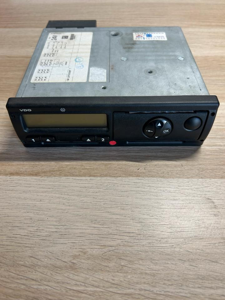 VDO A2C53336776 Digital Tachograph - Náhradní díly: obrázek 2 VDO A2C53336776 Digital Tachograph - Náhradní díly: obrázek 2