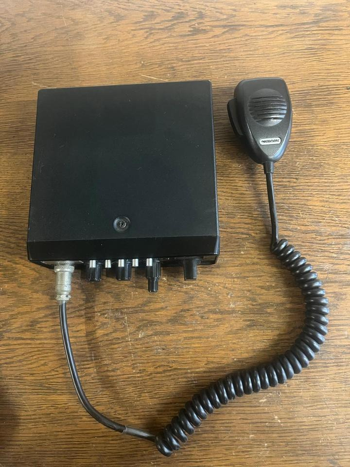 President Walker Funkgerät 34540 - Navigační systém pro Nákladní auto: obrázek 4 President Walker Funkgerät 34540 - Navigační systém pro Nákladní auto: obrázek 4