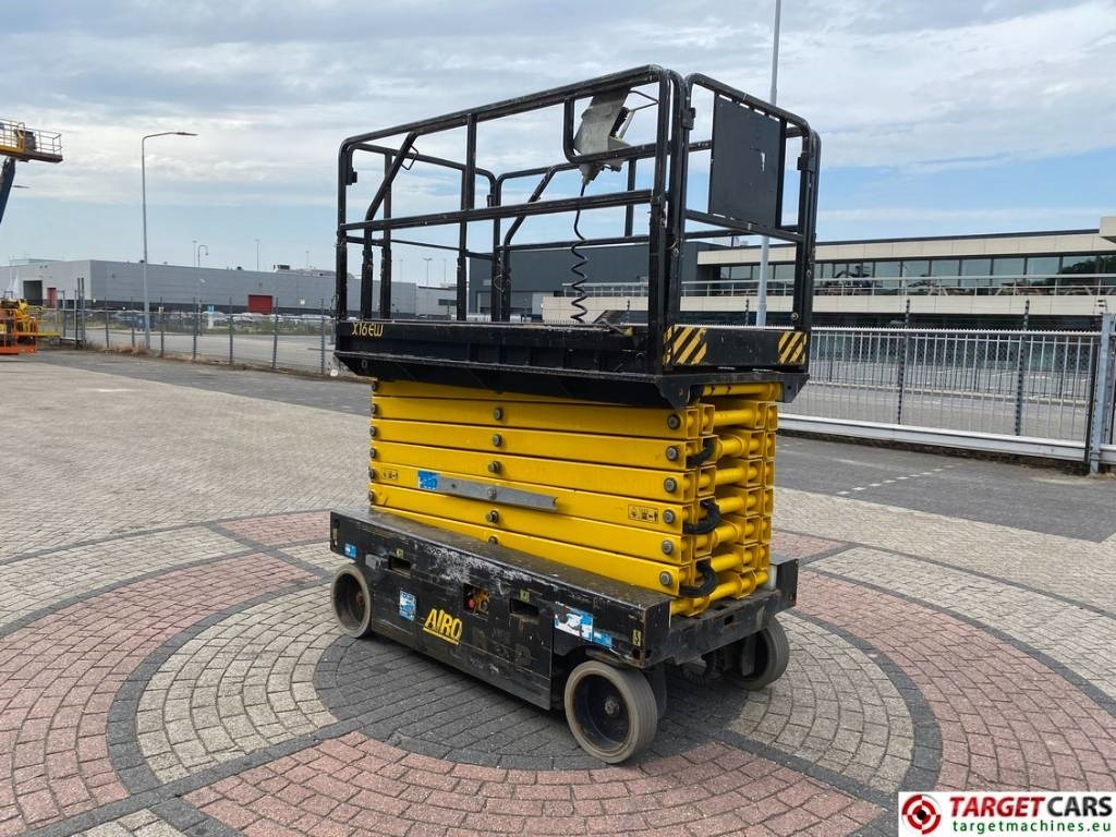 Airo X16EW Electric X16 EW Scissor Work Lift 1590cm - Nůžková plošina: obrázek 2 Airo X16EW Electric X16 EW Scissor Work Lift 1590cm - Nůžková plošina: obrázek 2