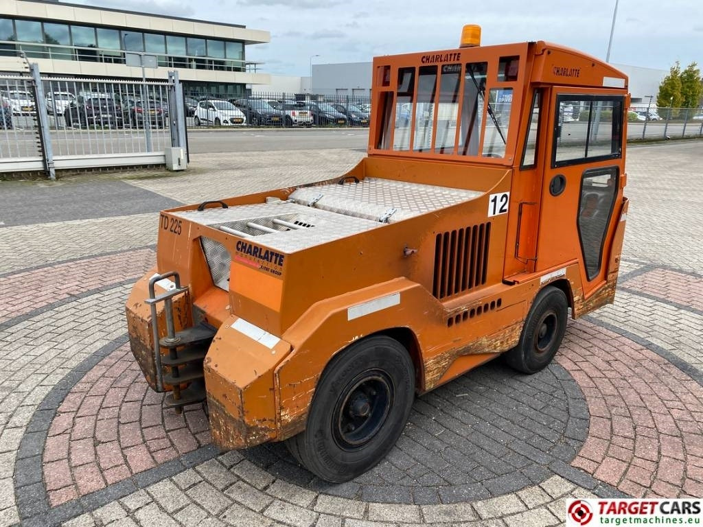 Charlatte TD225 Diesel Tow Truck Tractor 18T capacity - Elektrický tahač: obrázek 4 Charlatte TD225 Diesel Tow Truck Tractor 18T capacity - Elektrický tahač: obrázek 4