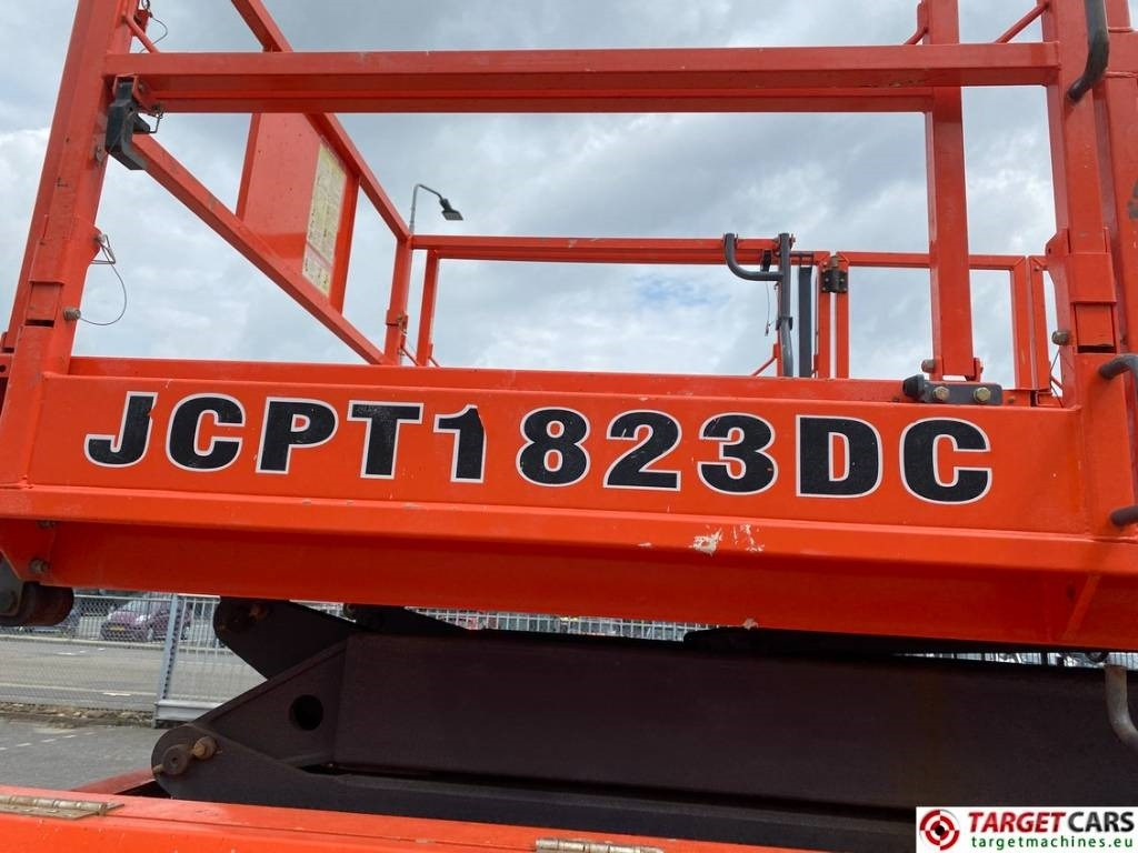 Nůžková plošina Dingli JCPT1823DC Electric 4x4 Scissor Work Lift 1800cm: obrázek 40