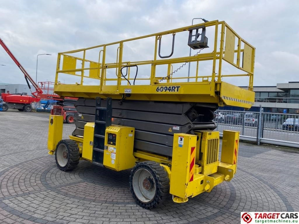 GMG 6094RT Diesel 4x4 Scissor Work Lift 2020cm - Nůžková plošina: obrázek 2 GMG 6094RT Diesel 4x4 Scissor Work Lift 2020cm - Nůžková plošina: obrázek 2
