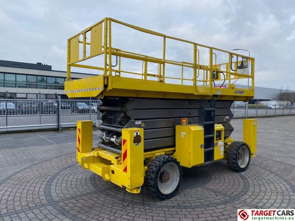 GMG 6094RT Diesel 4x4 Scissor Work Lift 2020cm - Nůžková plošina: obrázek 3 GMG 6094RT Diesel 4x4 Scissor Work Lift 2020cm - Nůžková plošina: obrázek 3