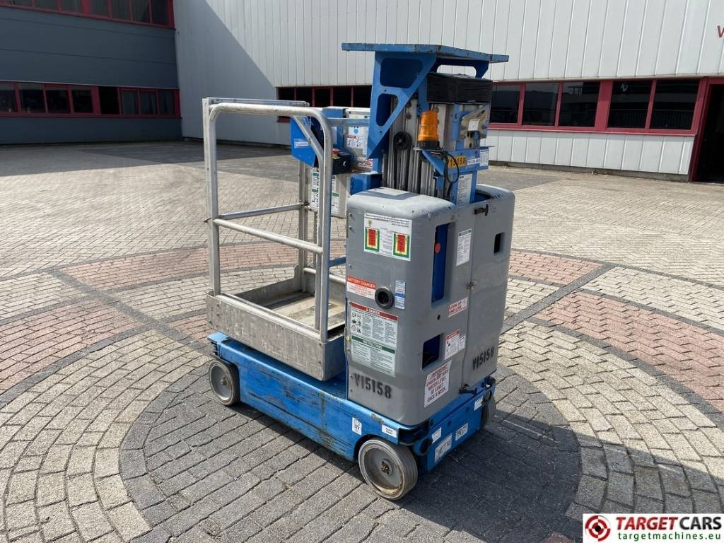 Genie GR-15 Runabout Electric Vertical Mast Lift 652cm - Vertikální sloupový výtah: obrázek 4 Genie GR-15 Runabout Electric Vertical Mast Lift 652cm - Vertikální sloupový výtah: obrázek 4