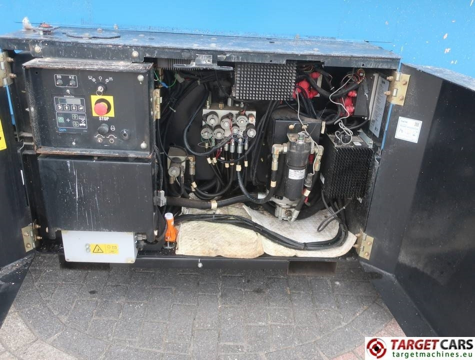 Nůžková plošina Genie GS-4069BE Hybrid 4069 Scissor Work Lift 1412cm: obrázek 12 Nůžková plošina Genie GS-4069BE Hybrid 4069 Scissor Work Lift 1412cm: obrázek 12