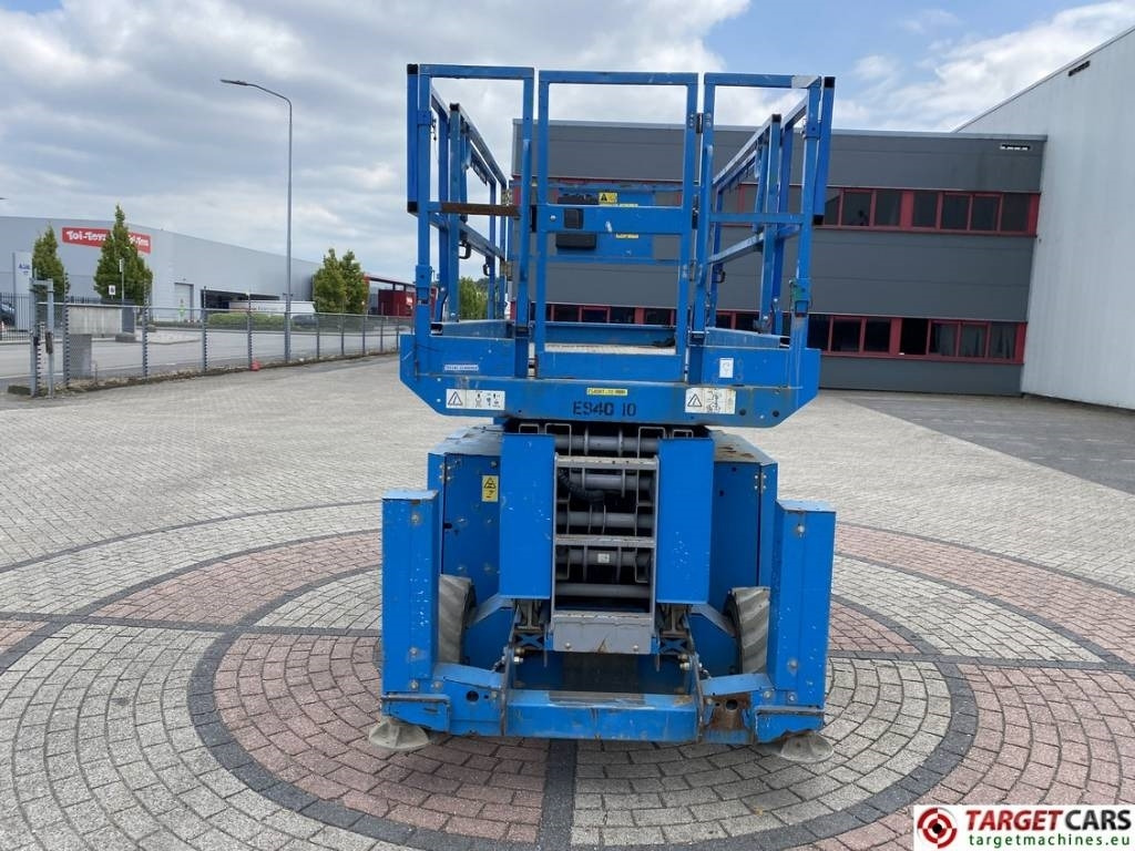 Nůžková plošina Genie GS-4069DC Electric Scissor Work Lift 1412cm: obrázek 28
