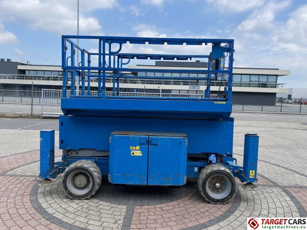 Nůžková plošina Genie GS-4069DC Electric Scissor Work Lift 1412cm: obrázek 30