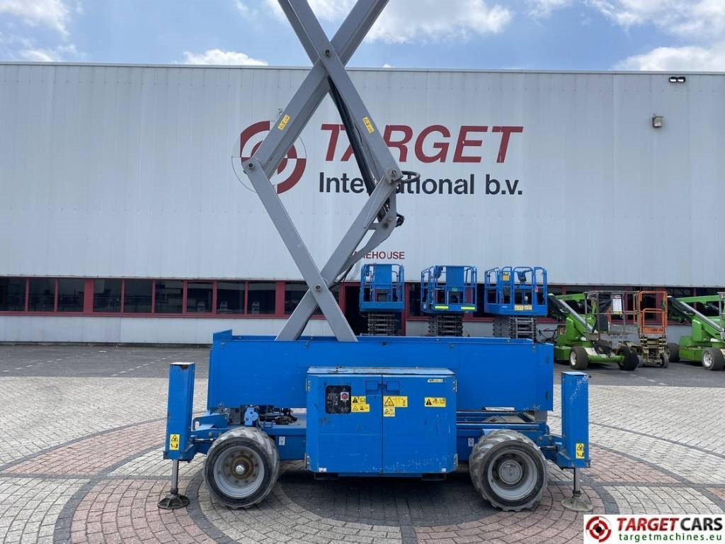 Nůžková plošina Genie GS-4069DC Electric Scissor Work Lift 1412cm: obrázek 19
