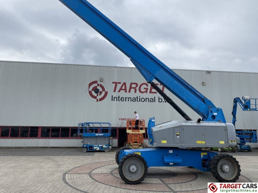 Teleskopická plošina Genie S-100HD Telescopic 4x4x4 Diesel Boom Lift 3248cm: obrázek 37