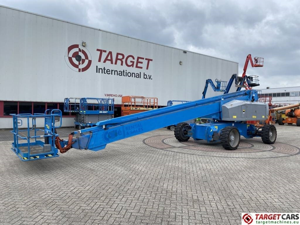 Genie S-100HD Telescopic 4x4x4 Diesel Boom Lift 3248cm - Teleskopická plošina: obrázek 1 Genie S-100HD Telescopic 4x4x4 Diesel Boom Lift 3248cm - Teleskopická plošina: obrázek 1