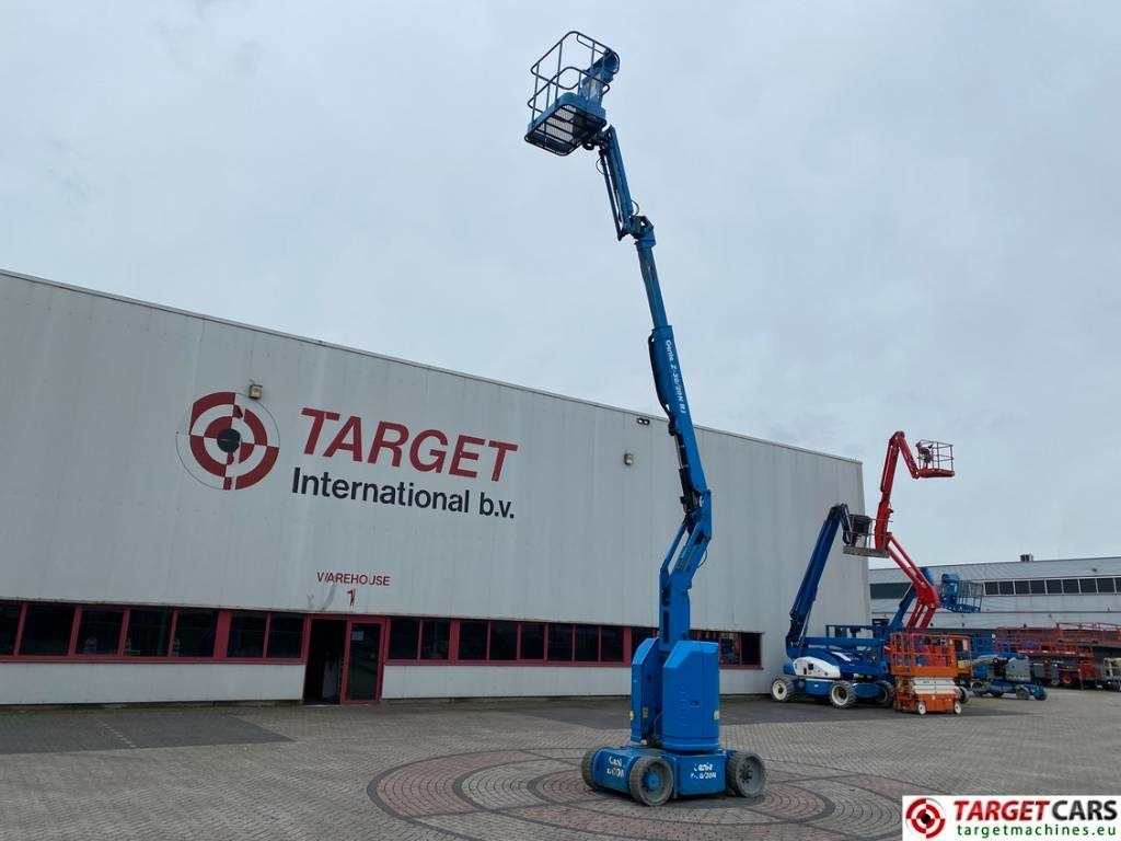 Genie Z-30/20N RJ Ariculated Electric Boom Lift 1110cm - Kloubová plošina: obrázek 5 Genie Z-30/20N RJ Ariculated Electric Boom Lift 1110cm - Kloubová plošina: obrázek 5
