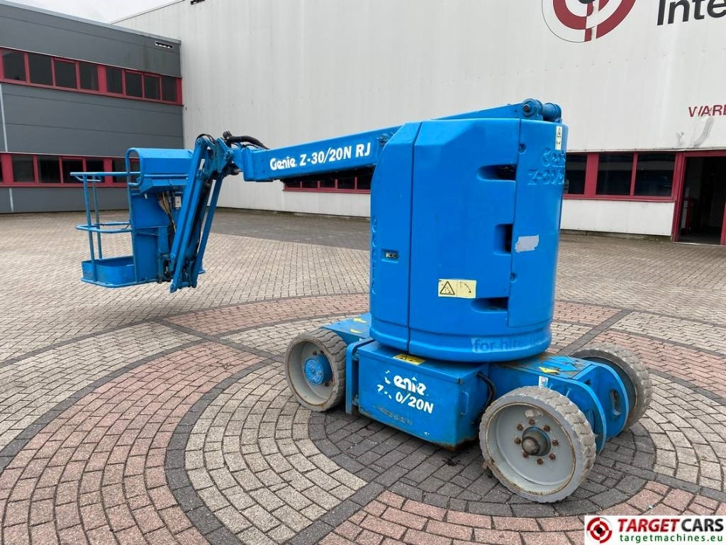 Genie Z-30/20N RJ Ariculated Electric Boom Lift 1110cm - Kloubová plošina: obrázek 4 Genie Z-30/20N RJ Ariculated Electric Boom Lift 1110cm - Kloubová plošina: obrázek 4