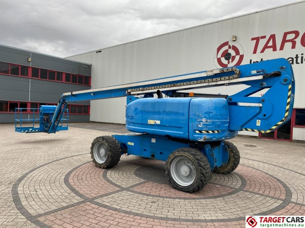 Genie Z-80/60 Articulated 4x4x4 Diesel Boom Lift 2577cm - Kloubová plošina: obrázek 4 Genie Z-80/60 Articulated 4x4x4 Diesel Boom Lift 2577cm - Kloubová plošina: obrázek 4