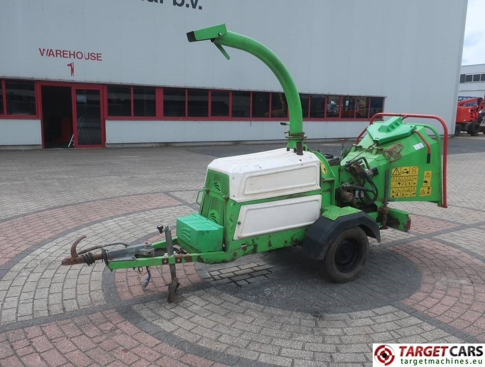 Greenmech Wood Chipper Diesel (engine issue) - Štěpkovač: obrázek 1 Greenmech Wood Chipper Diesel (engine issue) - Štěpkovač: obrázek 1