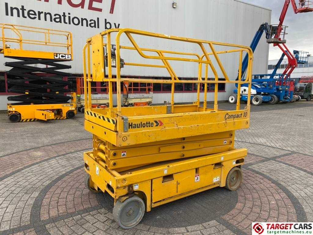 Haulotte Compact 10 Electric Scissor Work Lift 1015cm - Nůžková plošina: obrázek 1 Haulotte Compact 10 Electric Scissor Work Lift 1015cm - Nůžková plošina: obrázek 1