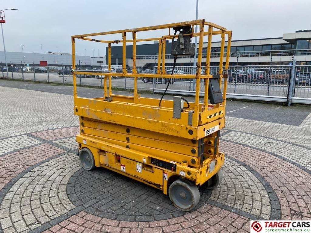 Haulotte Compact 10N Electric Scissor Work Lift 1000cm - Nůžková plošina: obrázek 2 Haulotte Compact 10N Electric Scissor Work Lift 1000cm - Nůžková plošina: obrázek 2