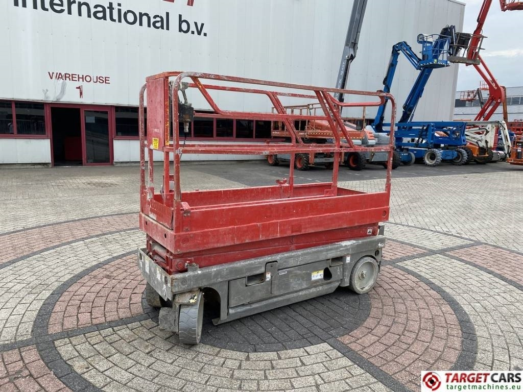 Haulotte Compact 8 Electric Scissor Work Lift 818cm DEFECT - Nůžková plošina: obrázek 1 Haulotte Compact 8 Electric Scissor Work Lift 818cm DEFECT - Nůžková plošina: obrázek 1