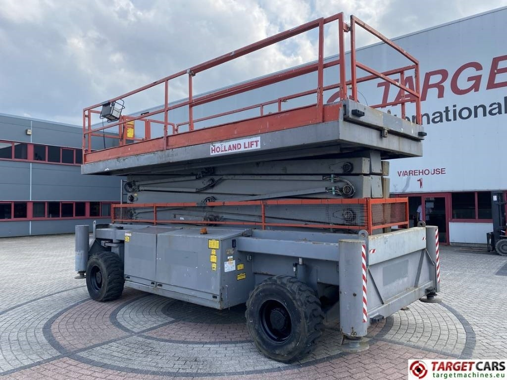 Holland Lift Combistar M-250DL27 diesel scissor worklift 27.20M - Nůžková plošina: obrázek 4 Holland Lift Combistar M-250DL27 diesel scissor worklift 27.20M - Nůžková plošina: obrázek 4