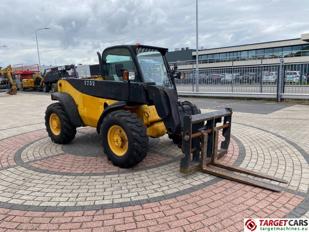 JCB 527-55 Telehandler 4x4x4 2700KG 560CM - Teleskopický manipulátor: obrázek 2 JCB 527-55 Telehandler 4x4x4 2700KG 560CM - Teleskopický manipulátor: obrázek 2