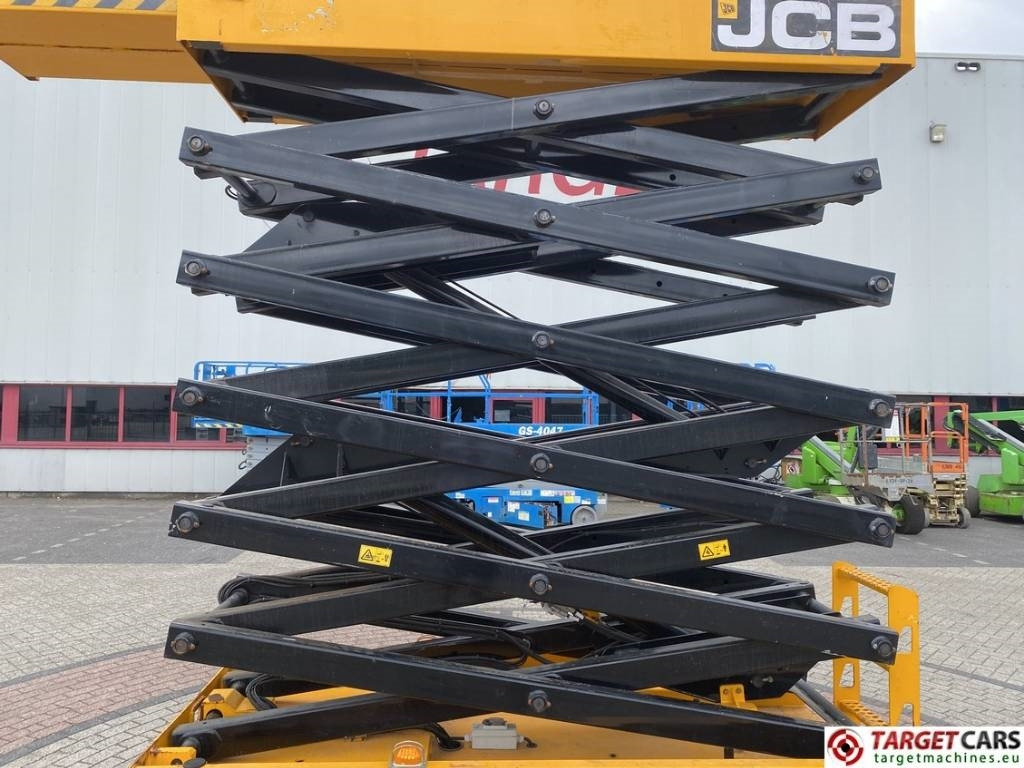 Nůžková plošina JCB S4550E Electric Scissor Work Lift 1580cm: obrázek 28
