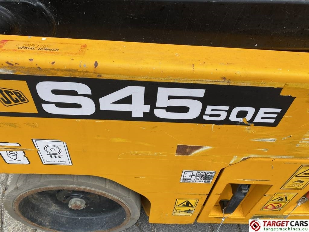 Nůžková plošina JCB S4550E Electric Scissor Work Lift 1580cm: obrázek 15