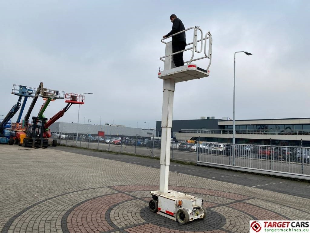 Vertikální sloupový výtah JLG 1230ES Electric Vertical Mast Work Lift 566cm: obrázek 7