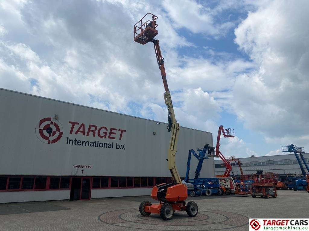 JLG 340AJ Articulated 4x4 Diesel Boom Work Lift 1233cm - Kloubová plošina: obrázek 5 JLG 340AJ Articulated 4x4 Diesel Boom Work Lift 1233cm - Kloubová plošina: obrázek 5