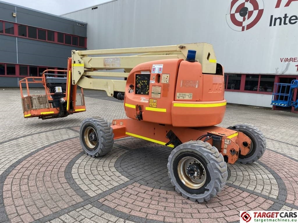 JLG 450AJ Articulated 4x4 Diesel Boom Lift 1551cm DEF - Kloubová plošina: obrázek 4 JLG 450AJ Articulated 4x4 Diesel Boom Lift 1551cm DEF - Kloubová plošina: obrázek 4