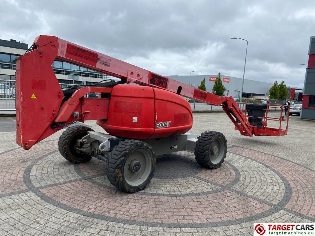 JLG 600AJ Articulated 4x4 Diesel Boom Work Lift 2047cm - Kloubová plošina: obrázek 3 JLG 600AJ Articulated 4x4 Diesel Boom Work Lift 2047cm - Kloubová plošina: obrázek 3