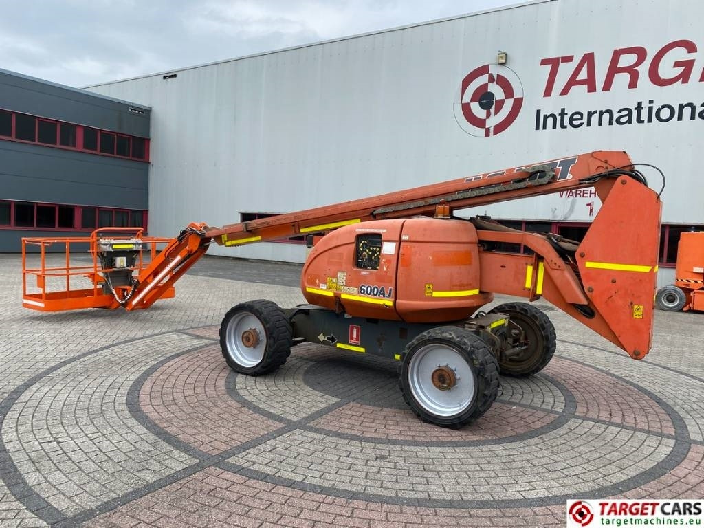 JLG 600AJ Articulated 4x4x4 Diesel Boom Lift 2047cm - Kloubová plošina: obrázek 5 JLG 600AJ Articulated 4x4x4 Diesel Boom Lift 2047cm - Kloubová plošina: obrázek 5