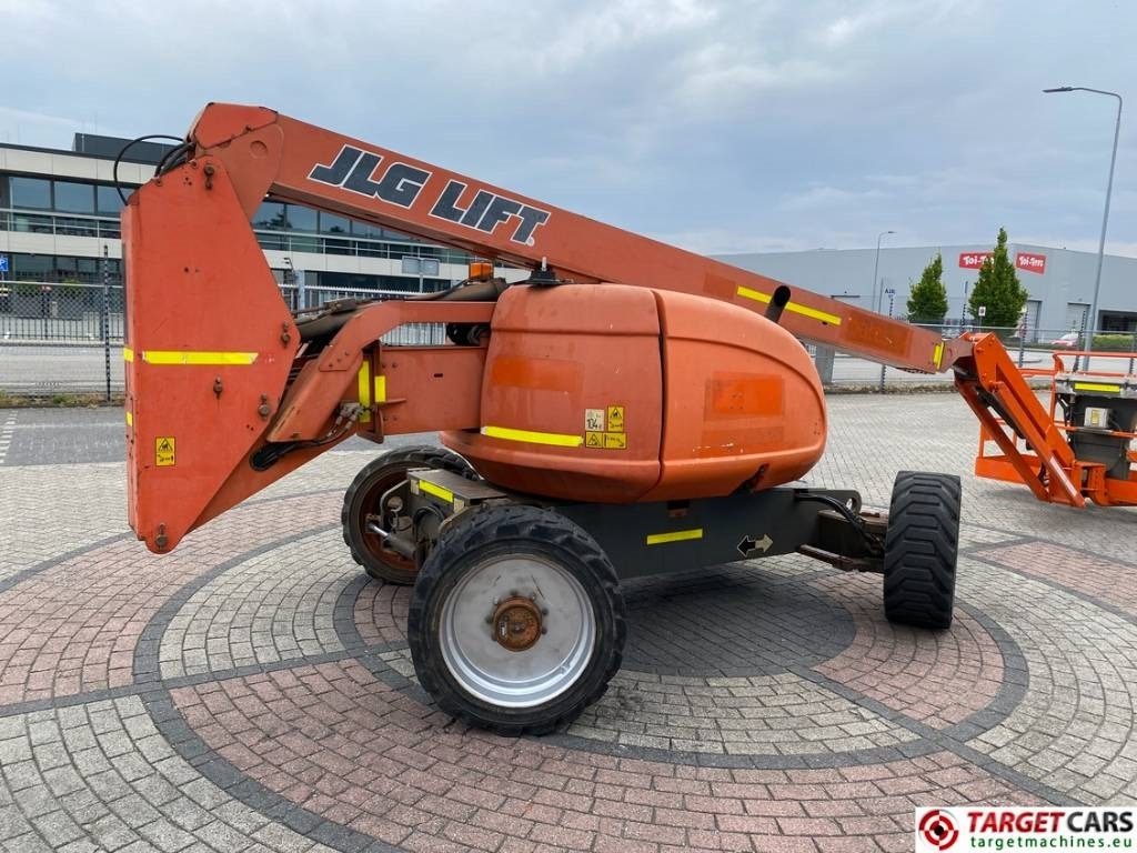 JLG 600AJ Articulated 4x4x4 Diesel Boom Lift 2047cm - Kloubová plošina: obrázek 3 JLG 600AJ Articulated 4x4x4 Diesel Boom Lift 2047cm - Kloubová plošina: obrázek 3