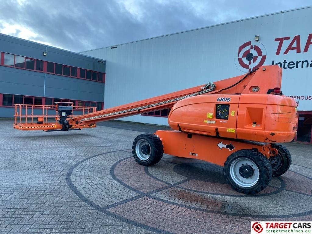 JLG 680S Telescopic 4x4 Diesel Boom Work Lift 2273cm - Teleskopická plošina: obrázek 4 JLG 680S Telescopic 4x4 Diesel Boom Work Lift 2273cm - Teleskopická plošina: obrázek 4