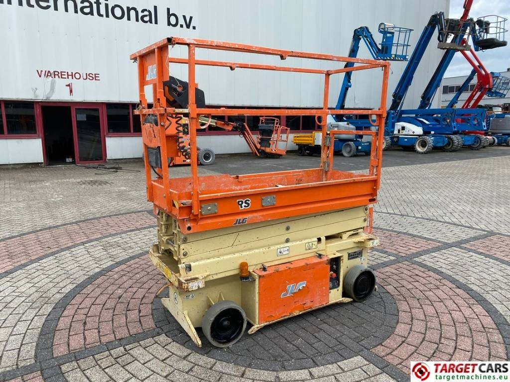 JLG 6RS Electric Scissor Work Lift 779cm - Nůžková plošina: obrázek 1 JLG 6RS Electric Scissor Work Lift 779cm - Nůžková plošina: obrázek 1