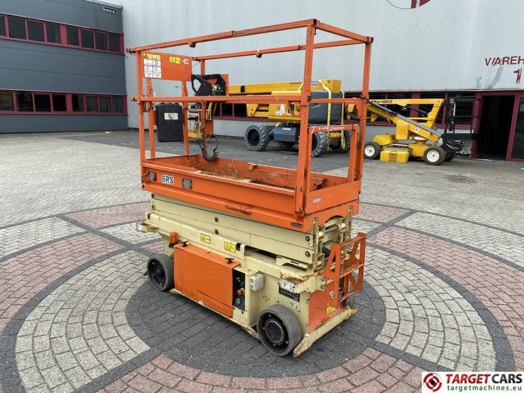 JLG 6RS Electric Scissor Work Lift 779cm - Nůžková plošina: obrázek 4 JLG 6RS Electric Scissor Work Lift 779cm - Nůžková plošina: obrázek 4