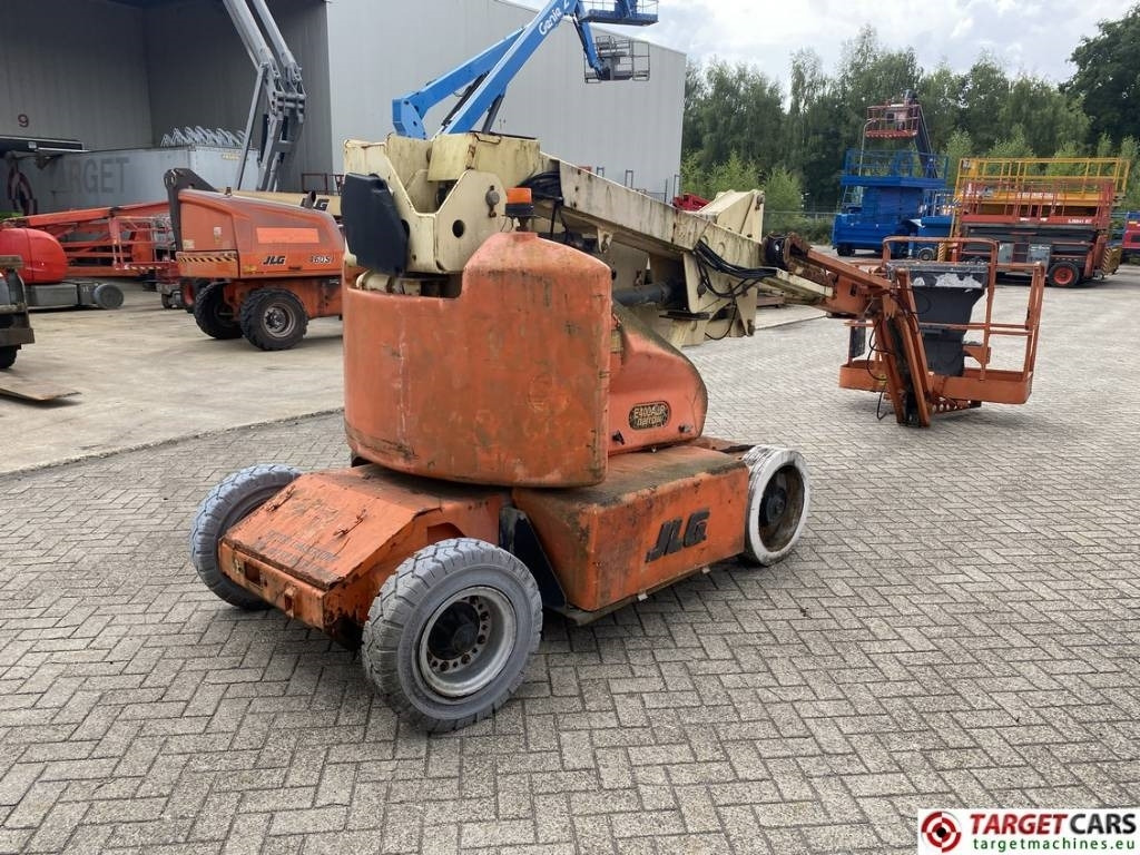 JLG E400AJPN Electric Articulated Boom Lift DEFECT - Kloubová plošina: obrázek 4 JLG E400AJPN Electric Articulated Boom Lift DEFECT - Kloubová plošina: obrázek 4